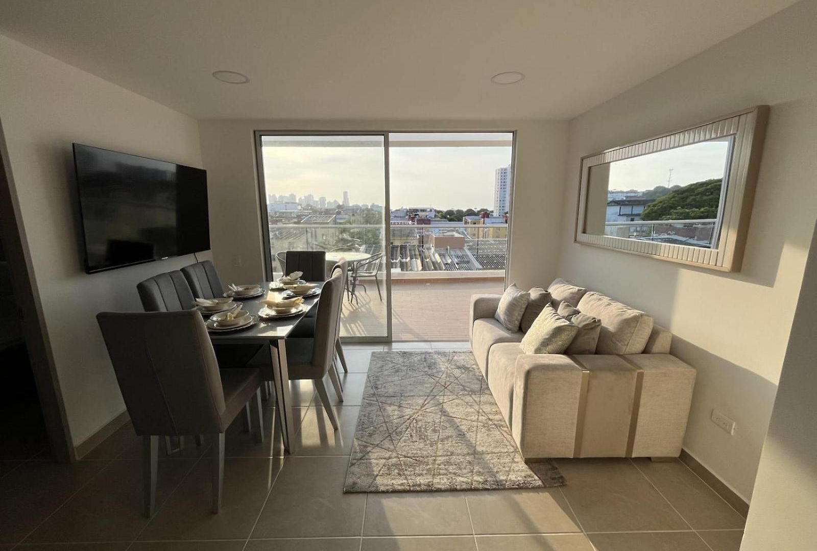 Apartamento Con Balcon Grande