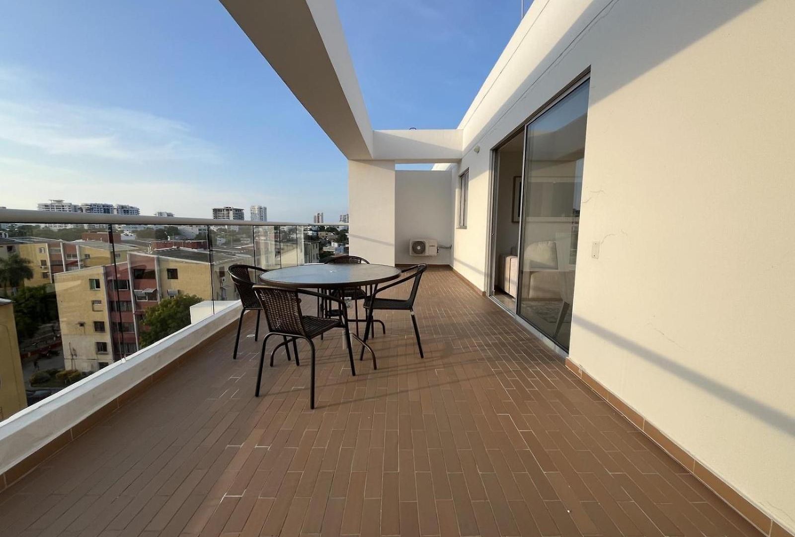 Con Balcon Grande Apartamento *