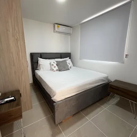 Con Balcon Grande Apartamento Cartagena